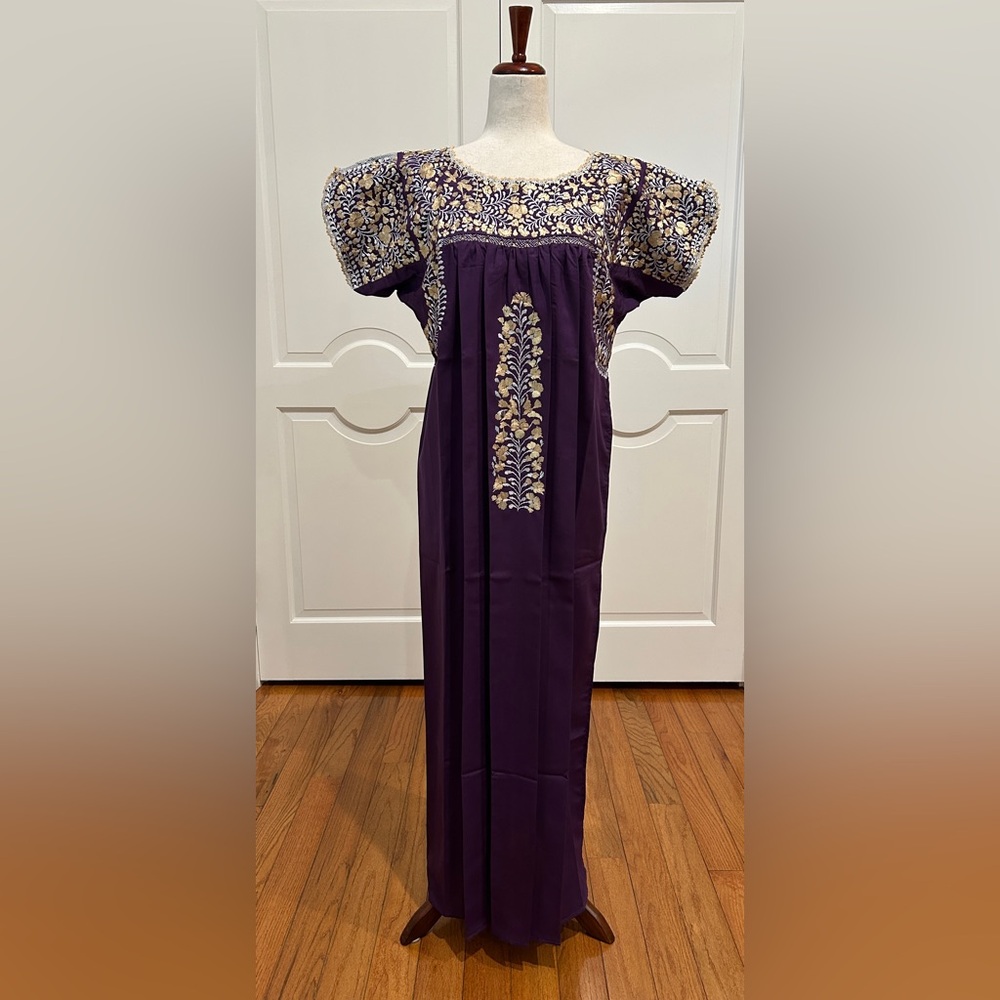San Antonino Maxi Dress,Oaxaca Mexican dress.Hand Embroidered with Silk Threads.